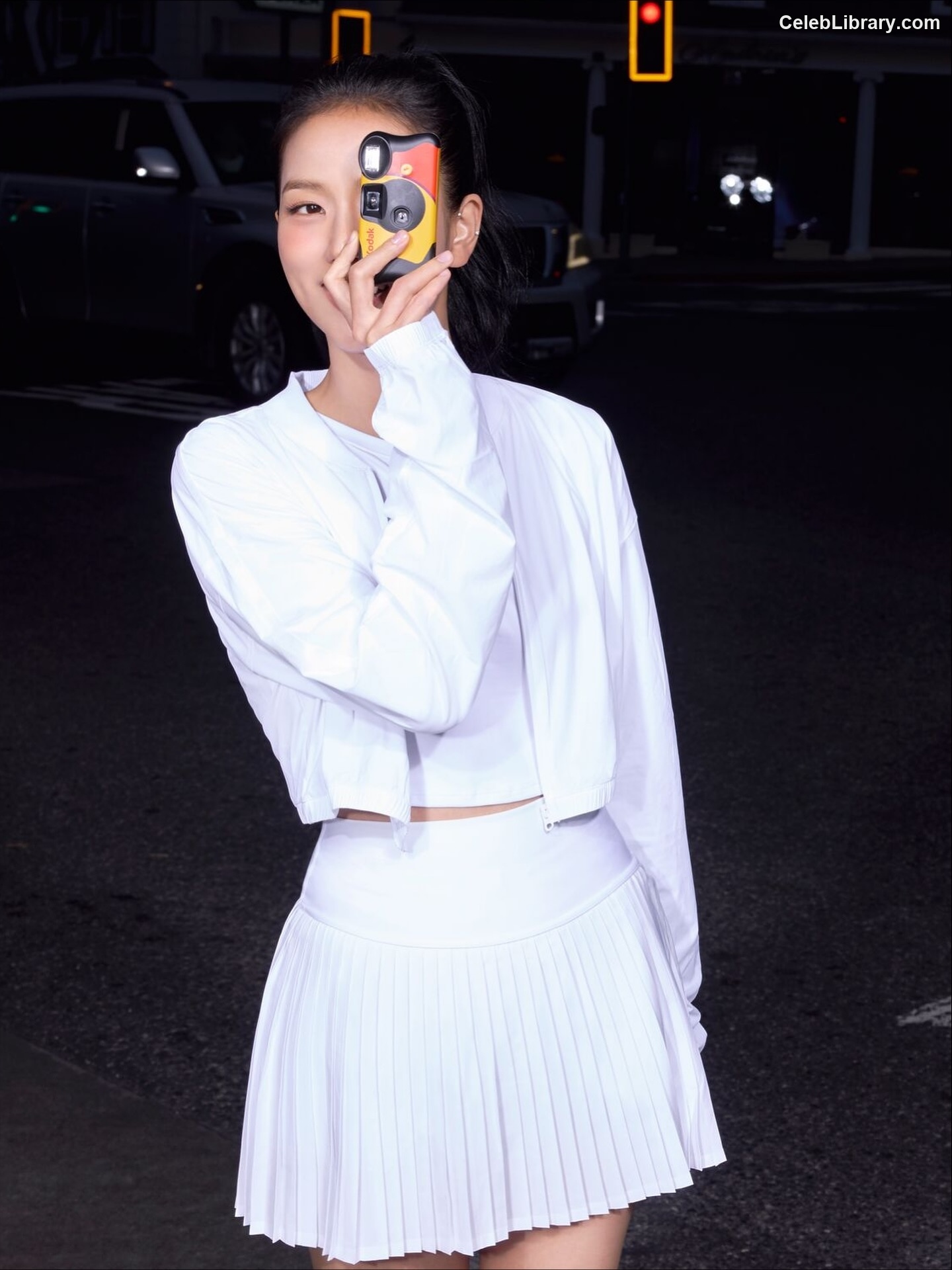 Jisoo  - BLΛƆKPIИK ( BLACKPINK ) photo 12 of 2451