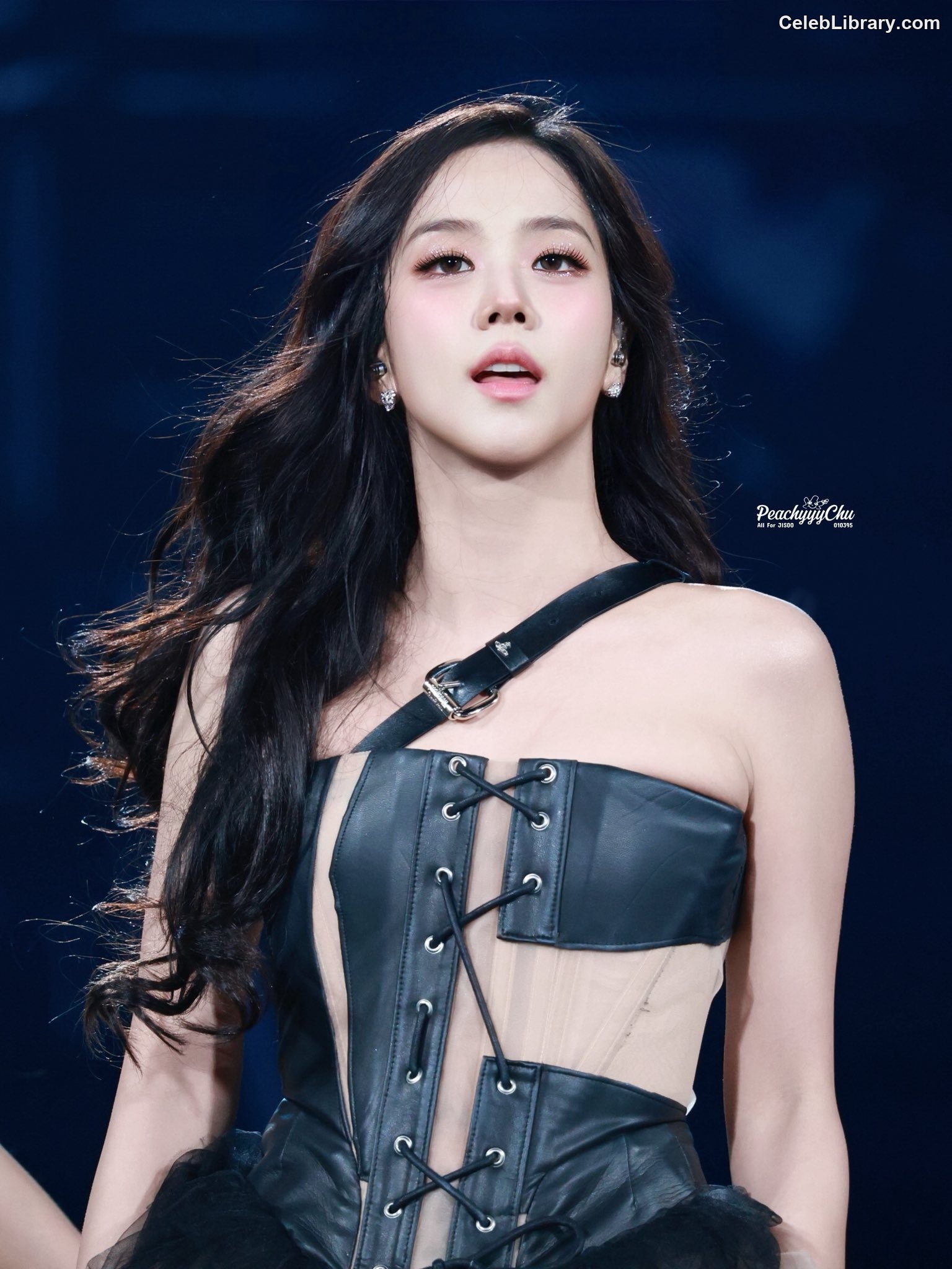 Jisoo  - BLΛƆKPIИK ( BLACKPINK ) photo 19 of 2451