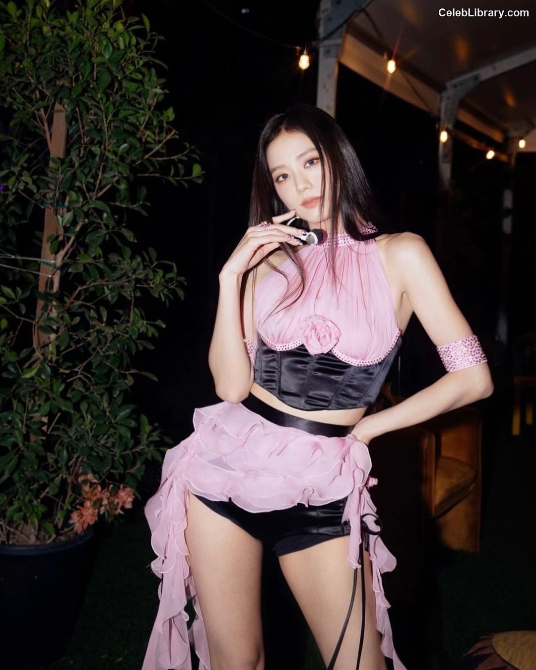 Jisoo  - BLΛƆKPIИK ( BLACKPINK ) photo 6 of 2451