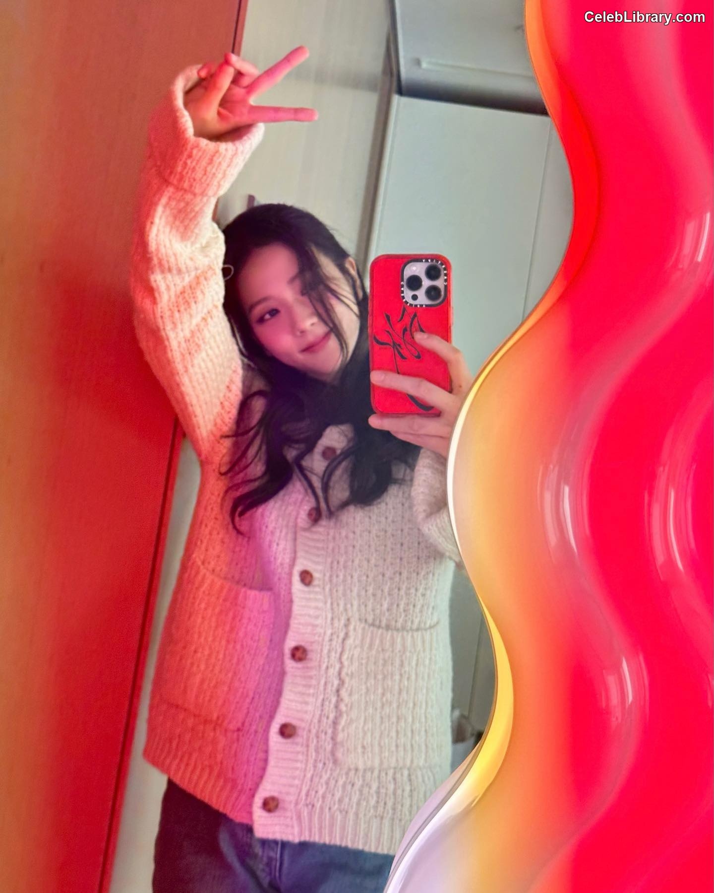 Jisoo  - BLΛƆKPIИK ( BLACKPINK ) photo 9 of 2451