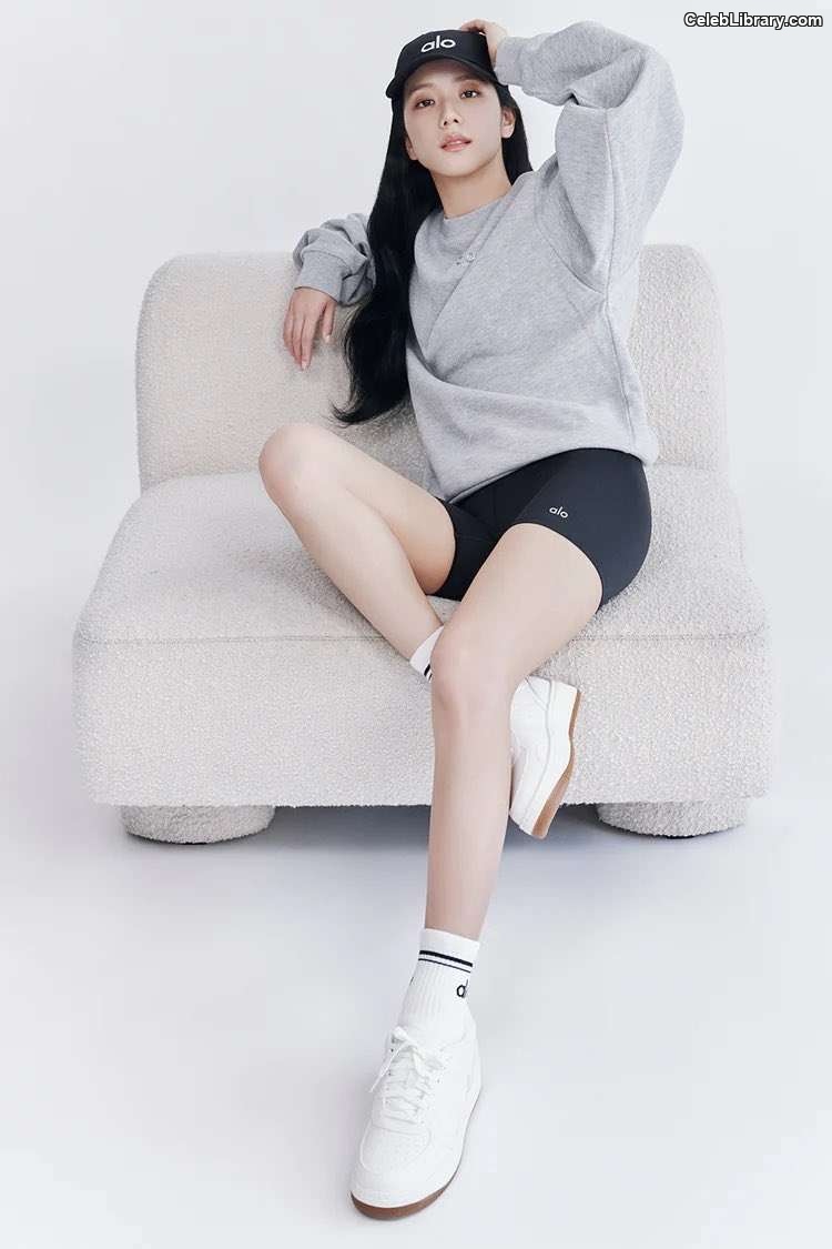 Jisoo  - BLΛƆKPIИK ( BLACKPINK ) photo 15 of 2451