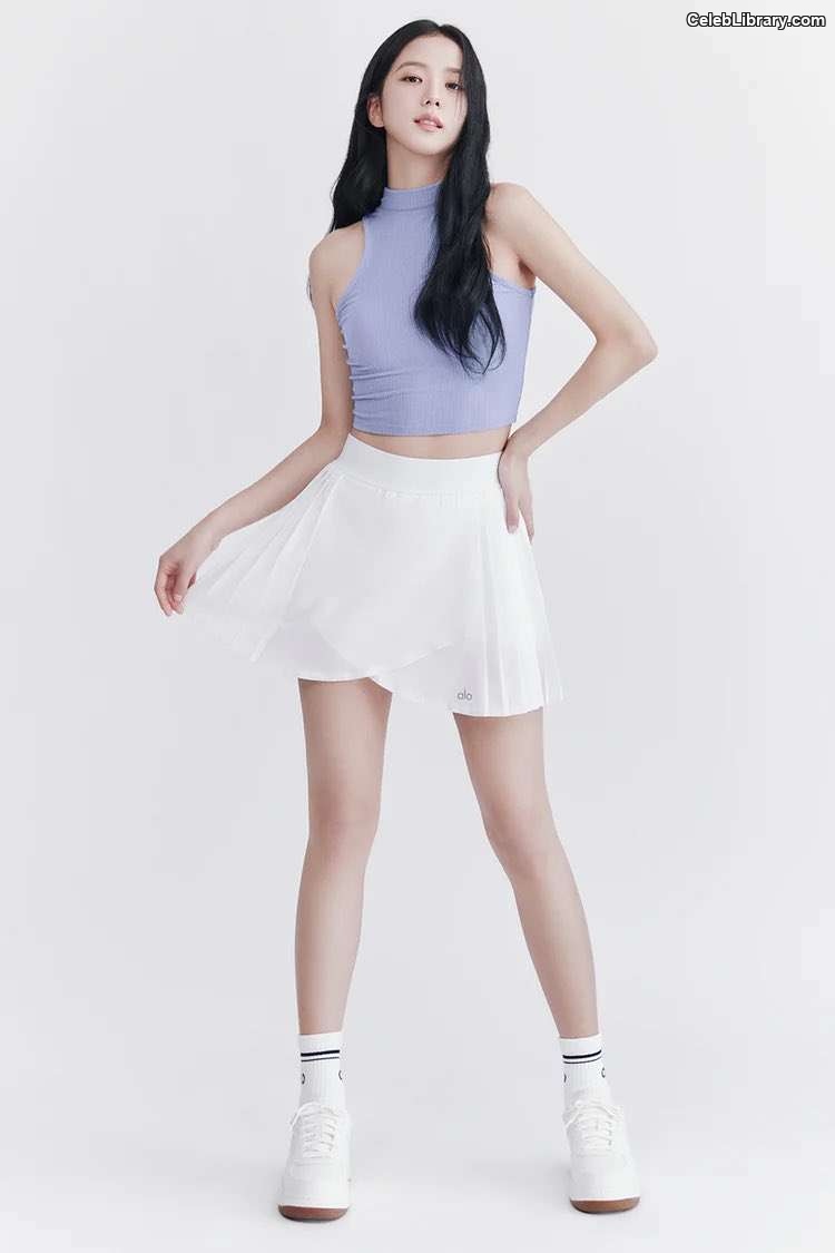 Jisoo  - BLΛƆKPIИK ( BLACKPINK ) photo 21 of 2451