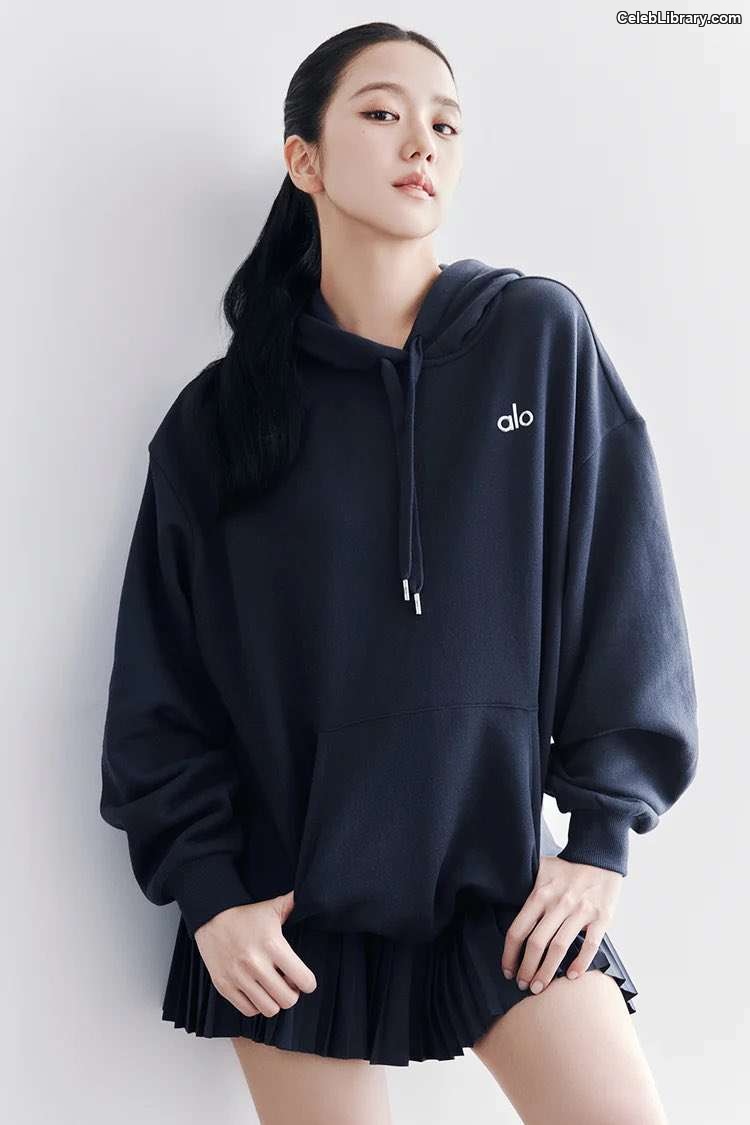 Jisoo  - BLΛƆKPIИK ( BLACKPINK ) photo 5 of 2451