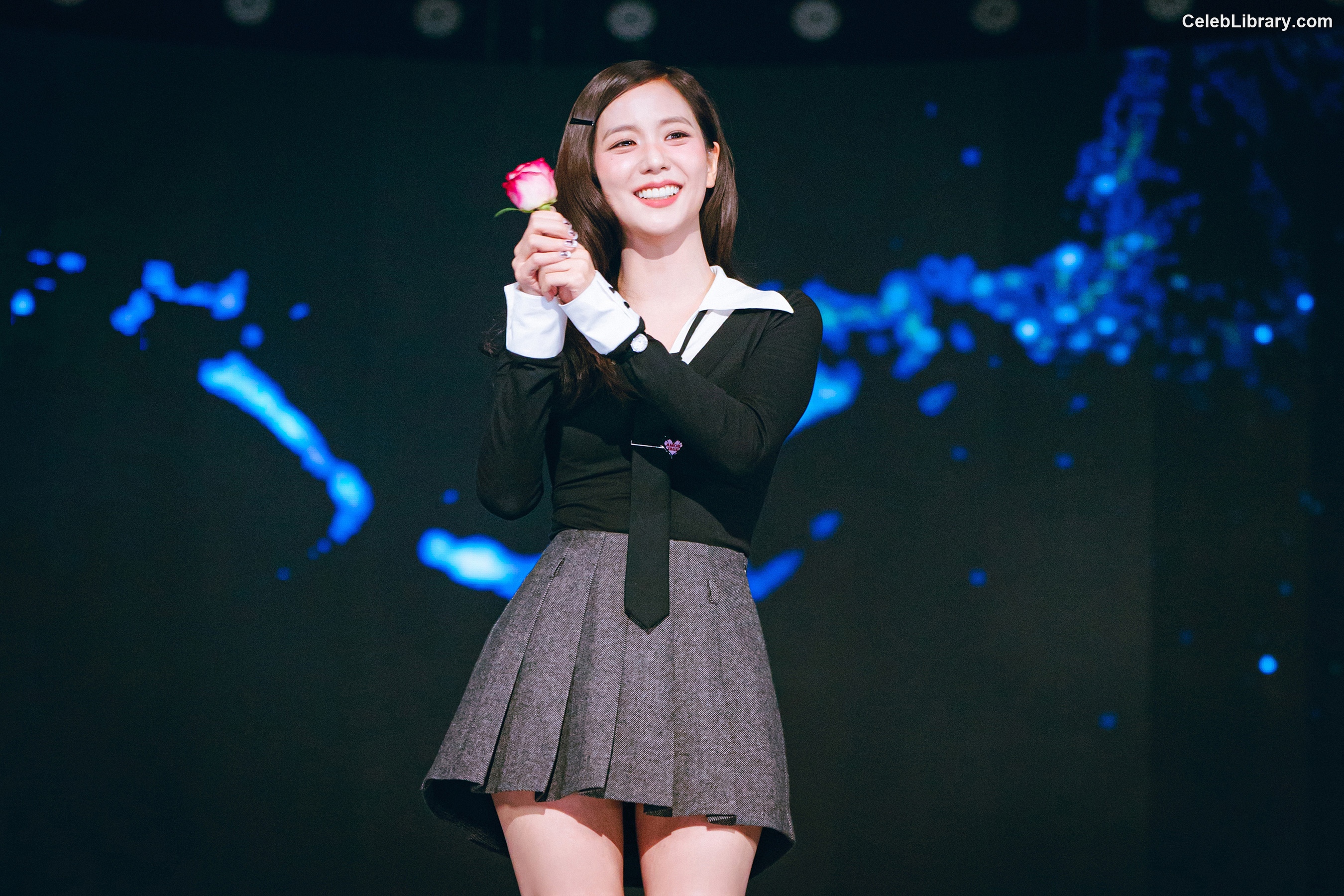 Jisoo  - BLΛƆKPIИK ( BLACKPINK ) photo 24 of 2451