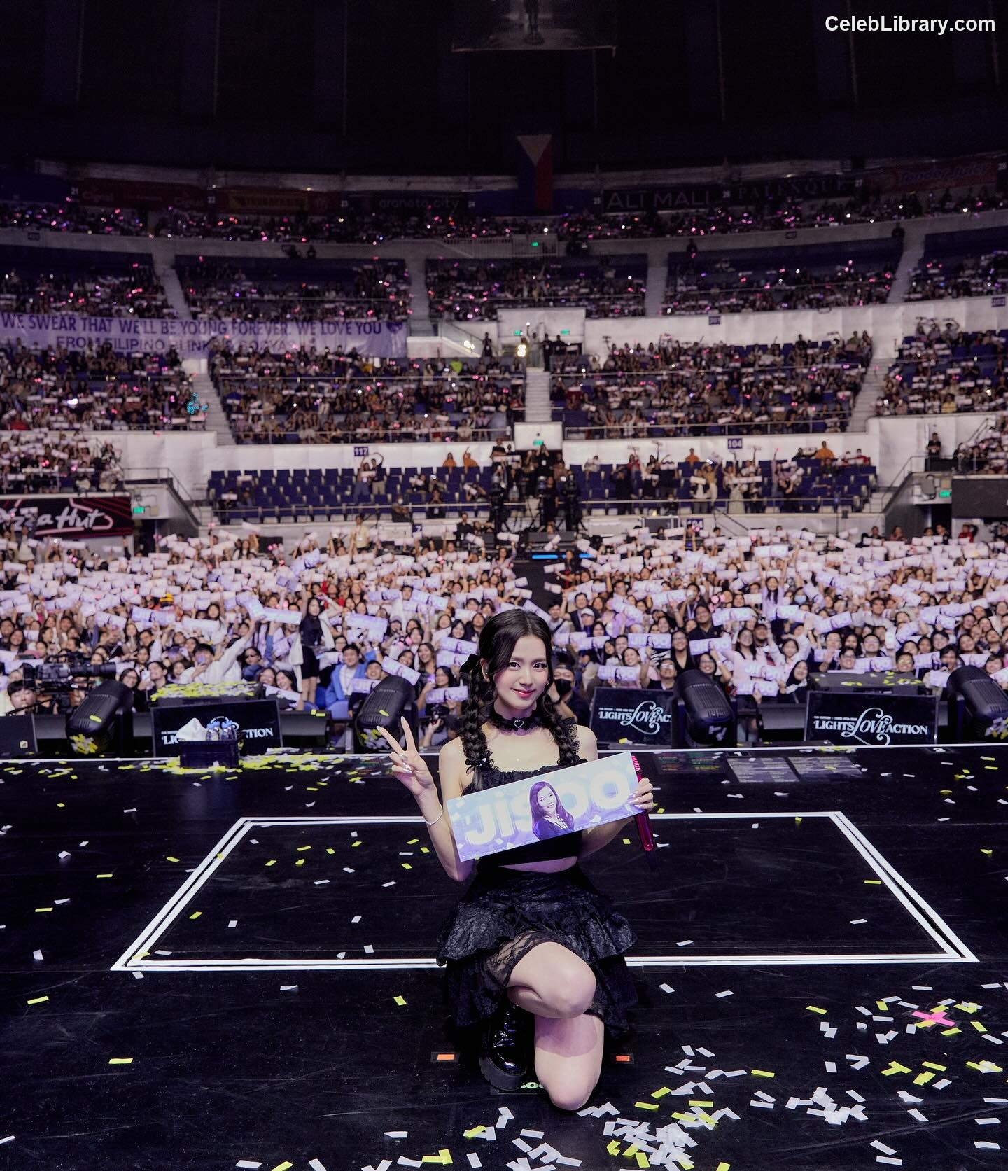 Jisoo  - BLΛƆKPIИK ( BLACKPINK ) photo 18 of 2451