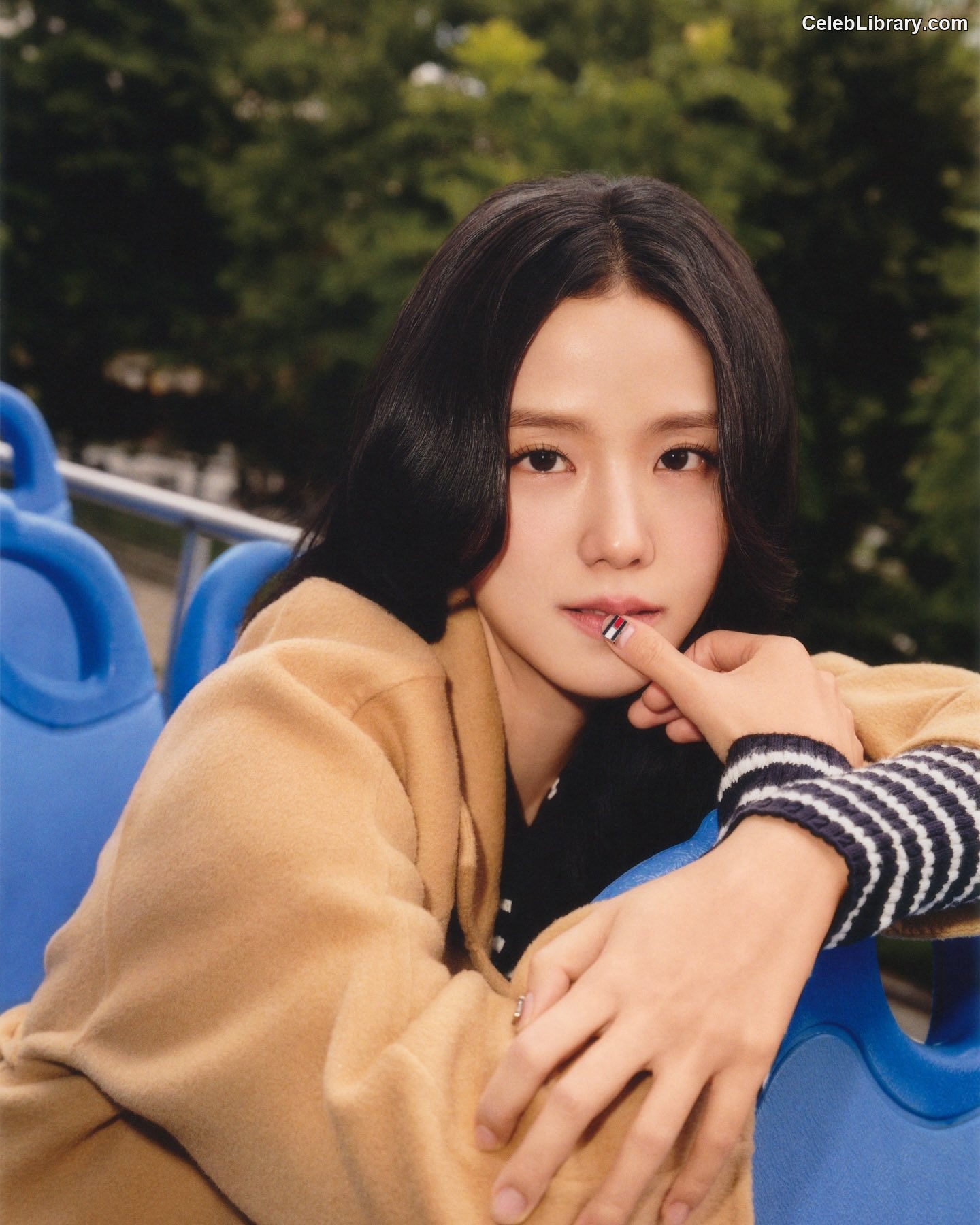 Jisoo  - BLΛƆKPIИK ( BLACKPINK ) photo 5 of 2451