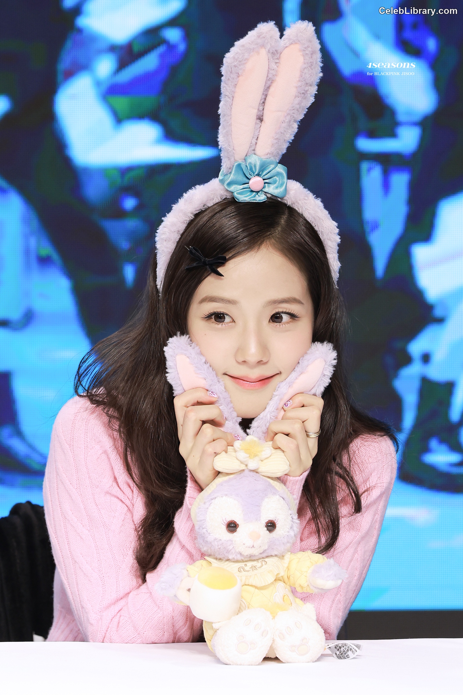 Jisoo  - BLΛƆKPIИK ( BLACKPINK ) photo 20 of 2451
