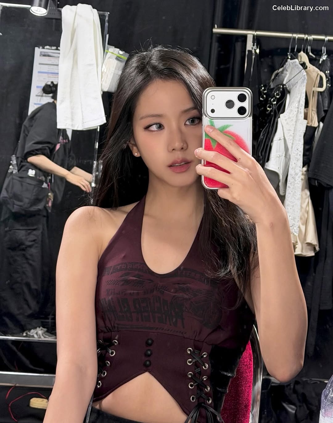 Jisoo  - BLΛƆKPIИK ( BLACKPINK ) photo 23 of 2451