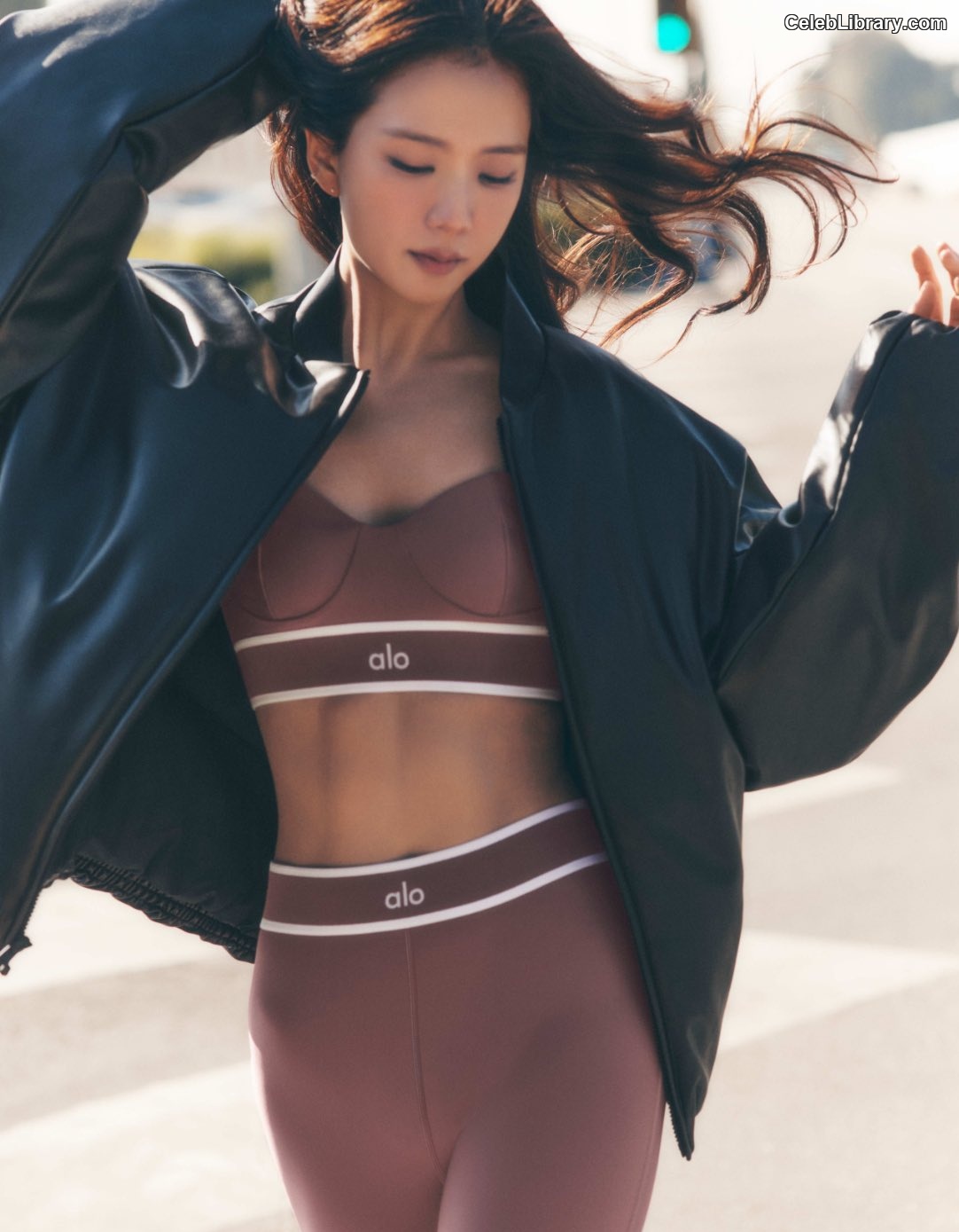 Jisoo  - BLΛƆKPIИK ( BLACKPINK ) photo 19 of 2451