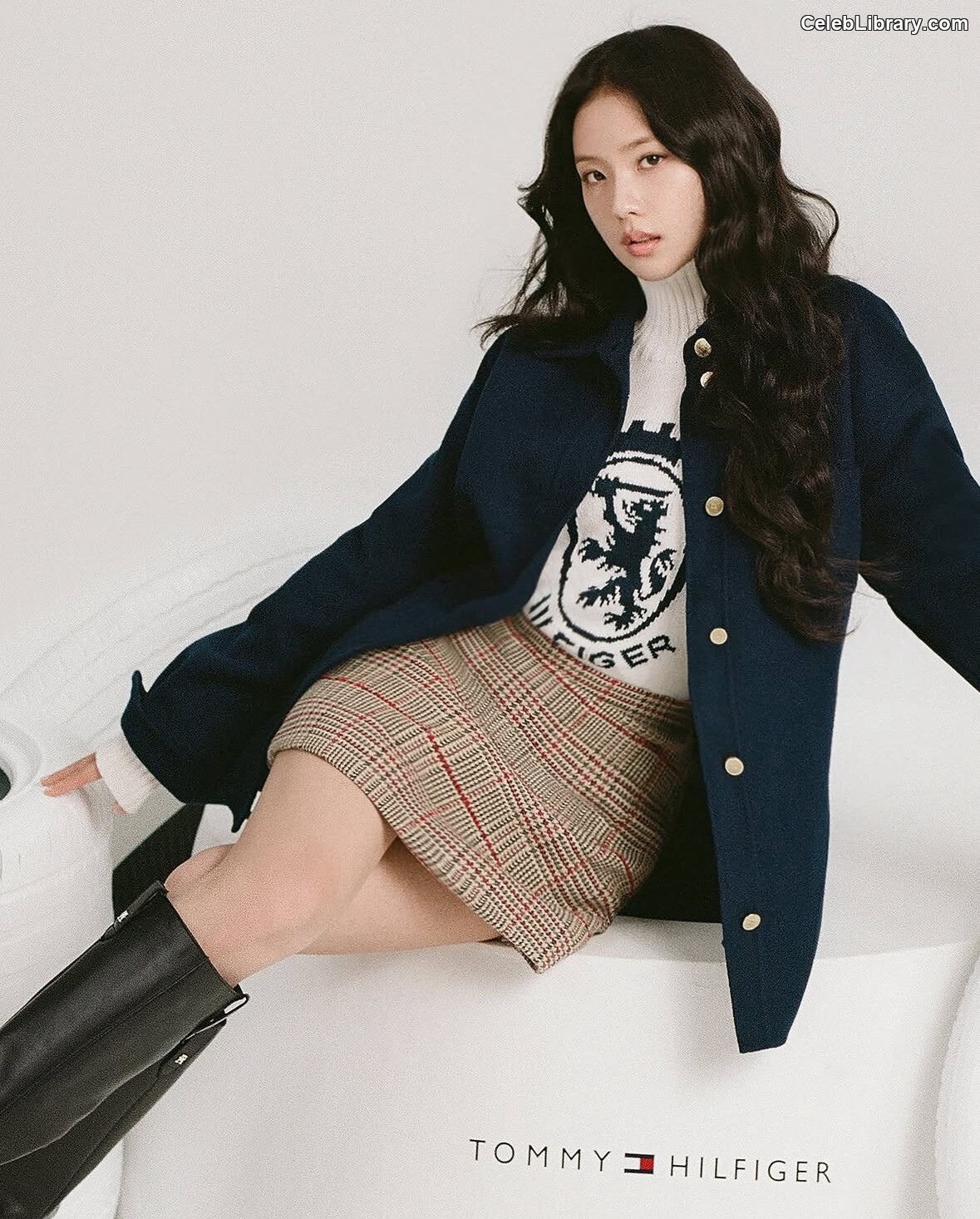 Jisoo  - BLΛƆKPIИK ( BLACKPINK ) photo 17 of 2451