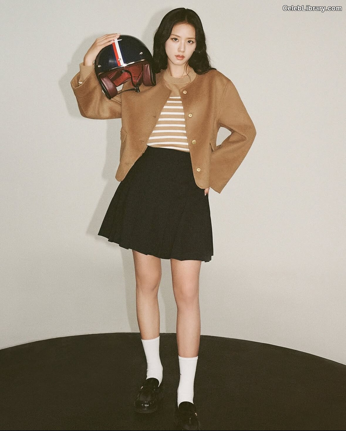 Jisoo  - BLΛƆKPIИK ( BLACKPINK ) photo 24 of 2451
