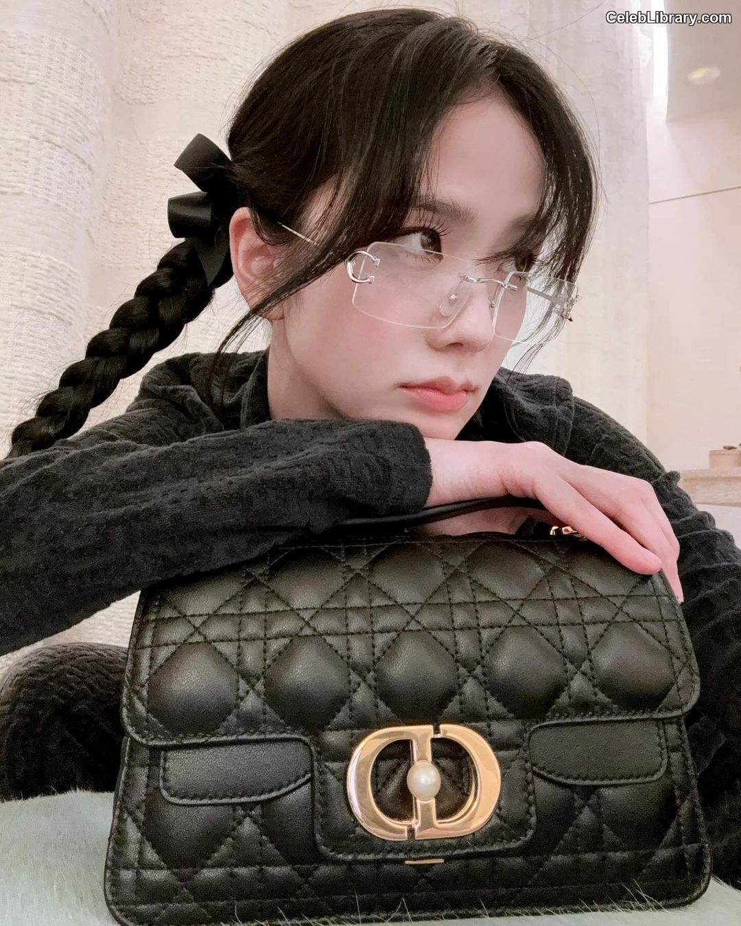 Jisoo  - BLΛƆKPIИK ( BLACKPINK ) photo 18 of 2451