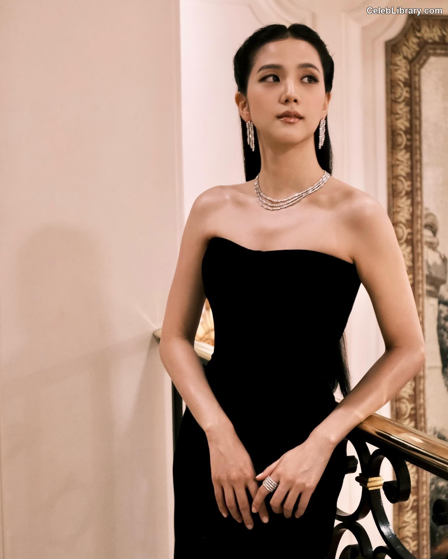 Jisoo  - BLΛƆKPIИK ( BLACKPINK ) photo 14 of 2451