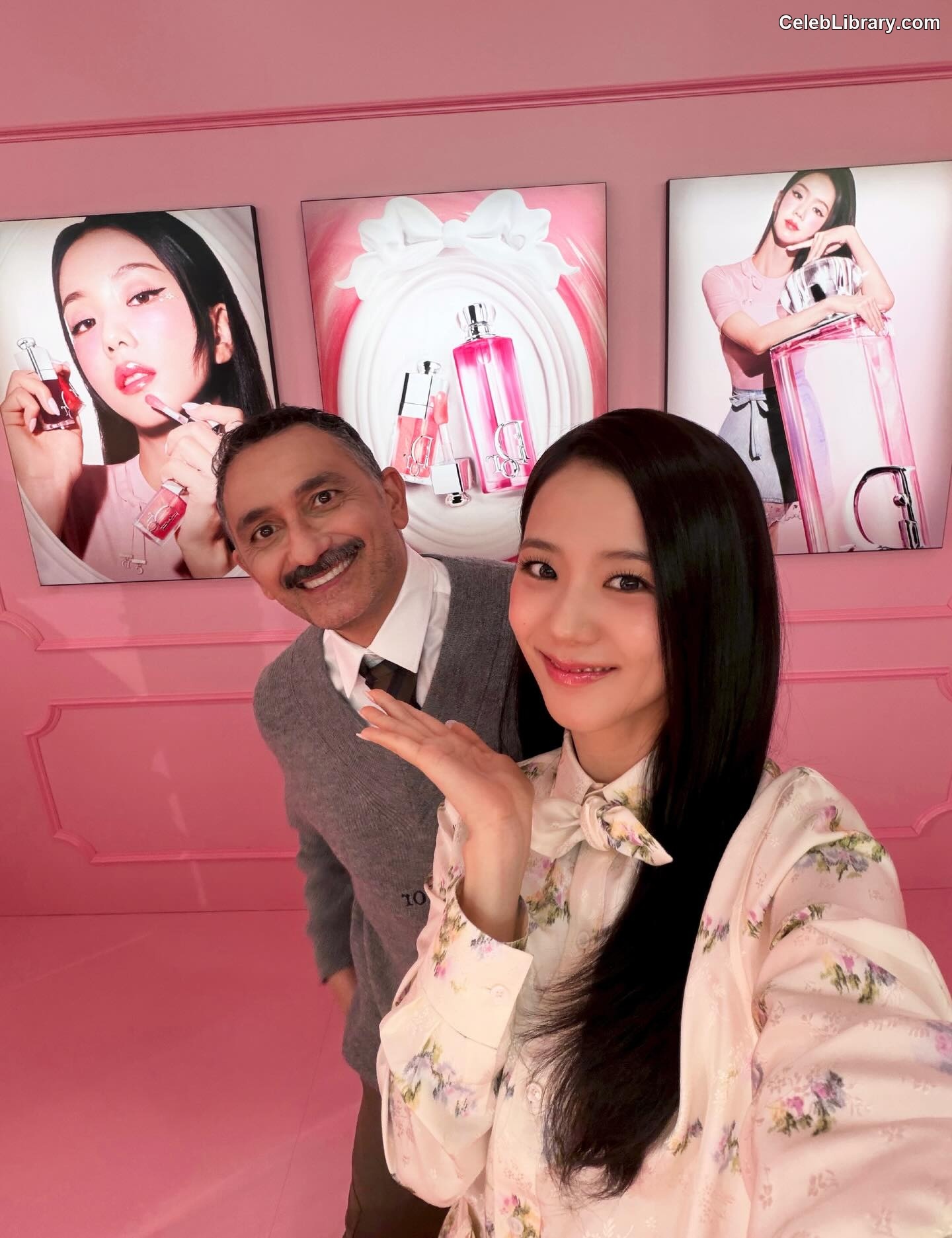 Jisoo  - BLΛƆKPIИK ( BLACKPINK ) photo 7 of 2451