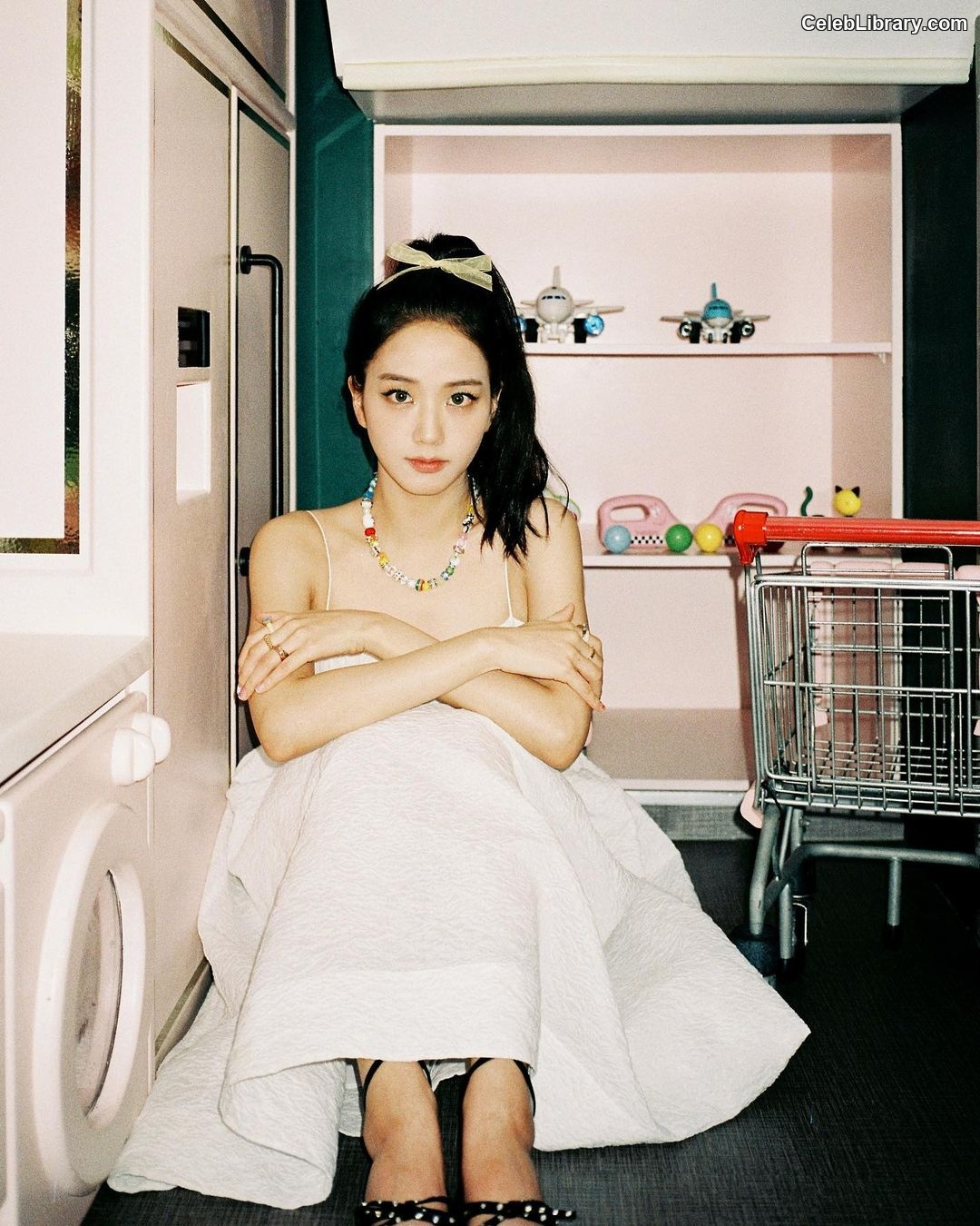 Jisoo  - BLΛƆKPIИK ( BLACKPINK ) photo 9 of 2451