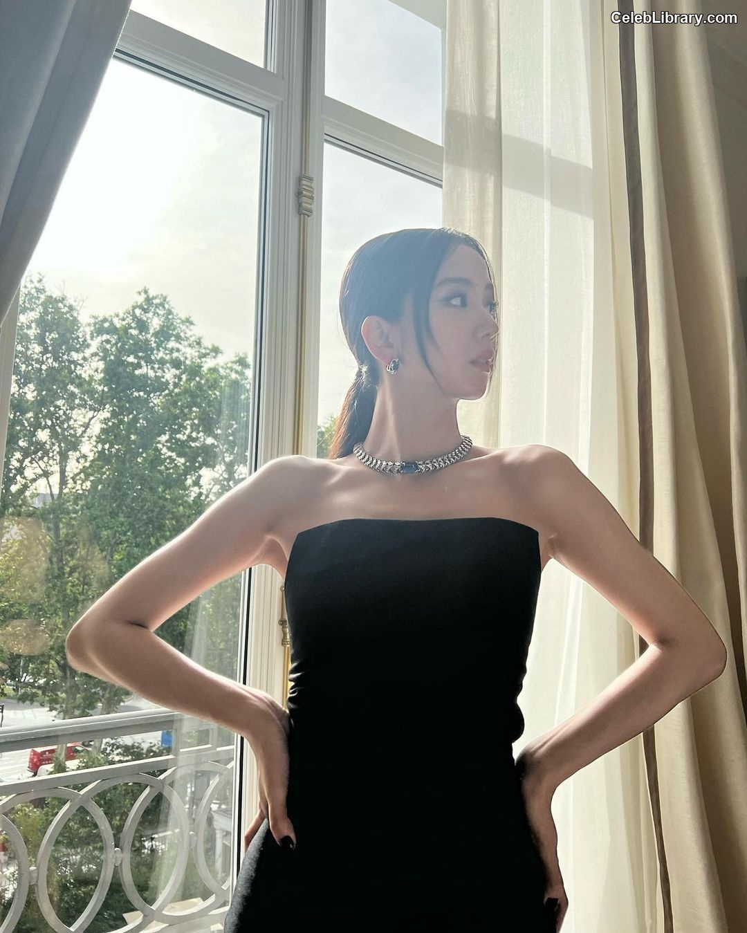 Jisoo  - BLΛƆKPIИK ( BLACKPINK ) photo 21 of 2451