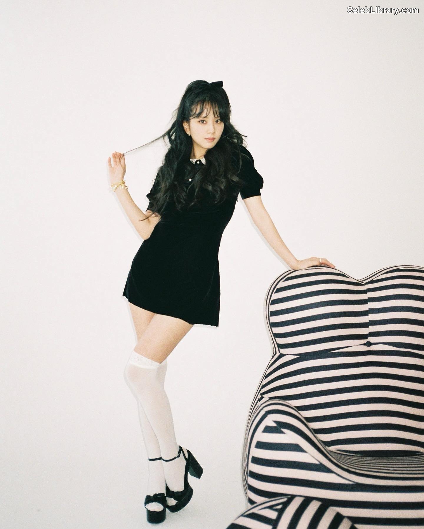 Jisoo  - BLΛƆKPIИK ( BLACKPINK ) photo 21 of 2451