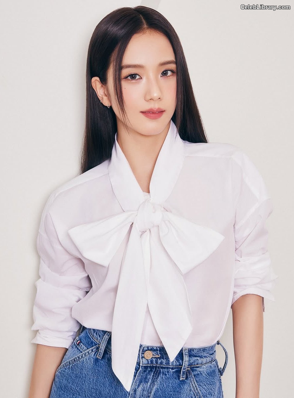 Jisoo  - BLΛƆKPIИK ( BLACKPINK ) photo 7 of 2451