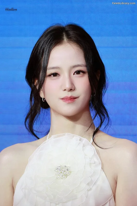 Jisoo  - BLΛƆKPIИK ( BLACKPINK ) photo 9 of 2451