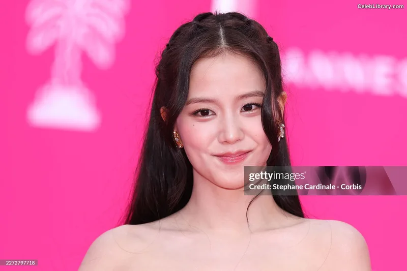 Jisoo  - BLΛƆKPIИK ( BLACKPINK ) photo 18 of 2451
