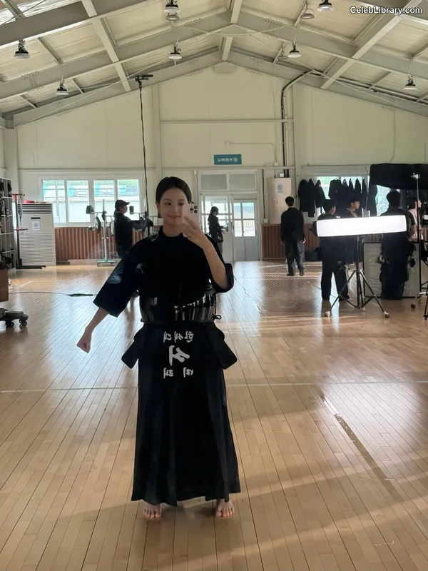 Jisoo  - BLΛƆKPIИK ( BLACKPINK ) photo 4 of 2451