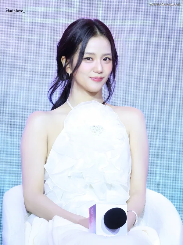 Jisoo  - BLΛƆKPIИK ( BLACKPINK ) photo 15 of 2451
