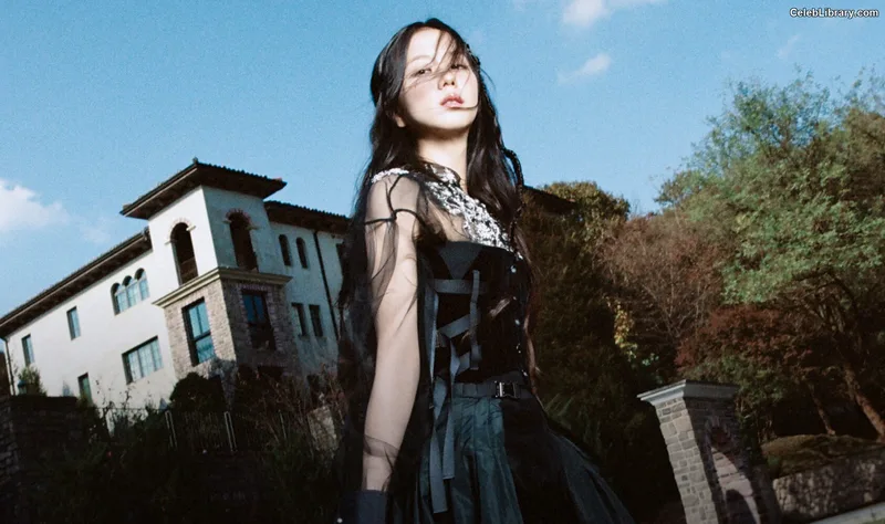 Jisoo  - BLΛƆKPIИK ( BLACKPINK ) photo 7 of 2451