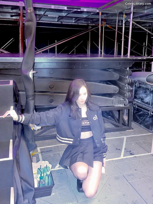 Jisoo  - BLΛƆKPIИK ( BLACKPINK ) photo 9 of 2451
