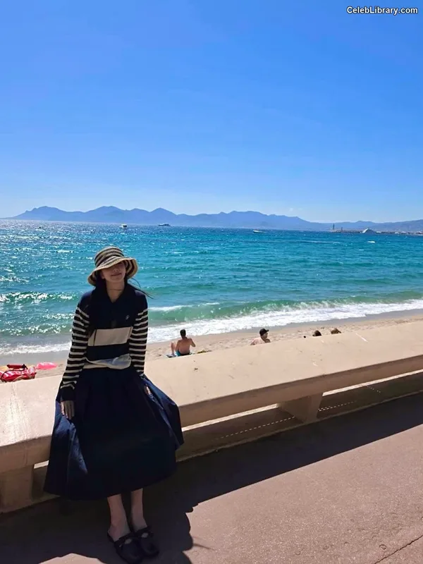 Jisoo  - BLΛƆKPIИK ( BLACKPINK ) photo 12 of 2451