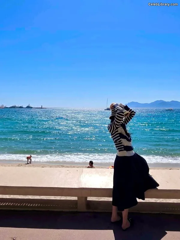Jisoo  - BLΛƆKPIИK ( BLACKPINK ) photo 13 of 2451