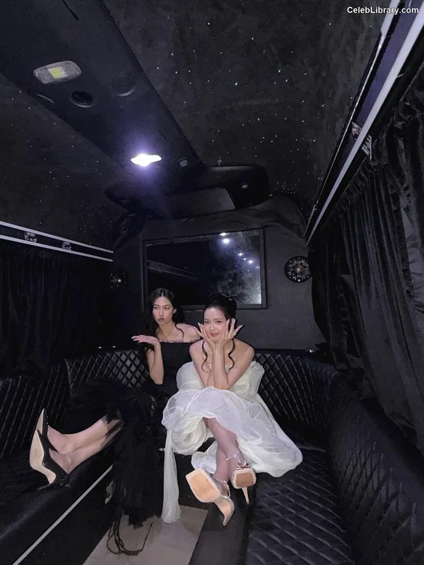 Jisoo - BLΛƆKPIИK ( BLACKPINK ) photo 6 of 2451