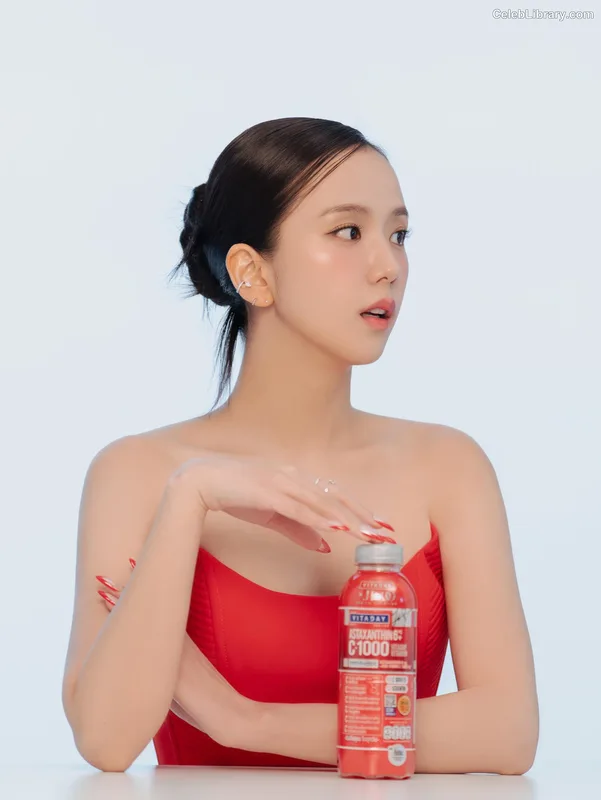 Jisoo - BLΛƆKPIИK ( BLACKPINK ) photo 13 of 2451