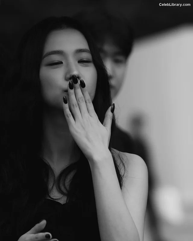 Jisoo  - BLΛƆKPIИK ( BLACKPINK ) photo 23 of 2451