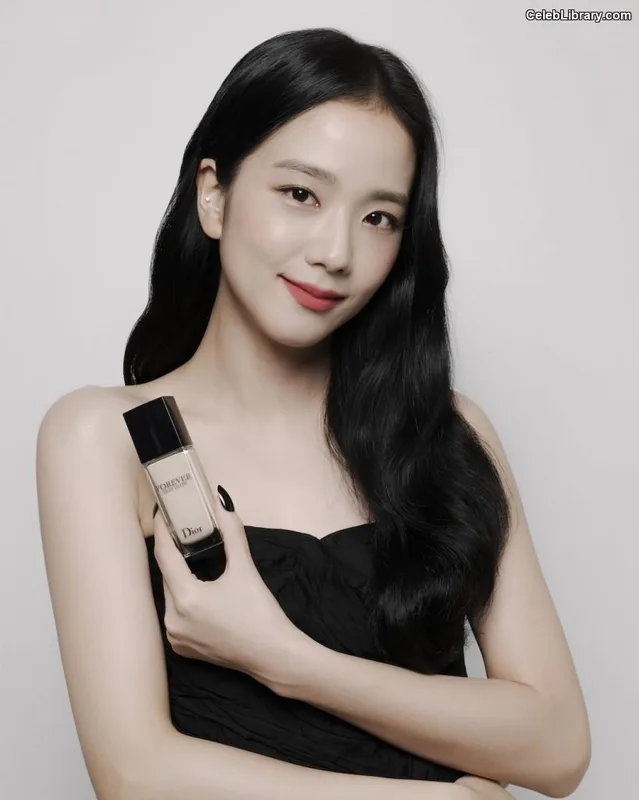 Jisoo - BLΛƆKPIИK ( BLACKPINK ) photo 9 of 2451