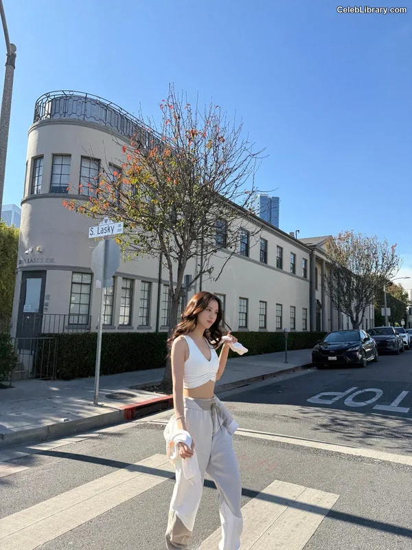Jisoo - BLΛƆKPIИK ( BLACKPINK ) photo 7 of 2451