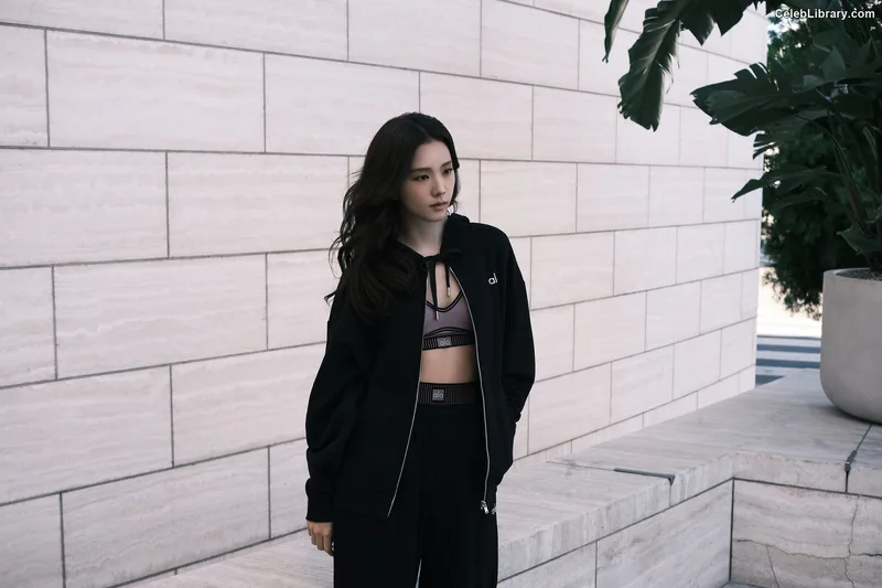 Jisoo - BLΛƆKPIИK ( BLACKPINK ) photo 1 of 2451