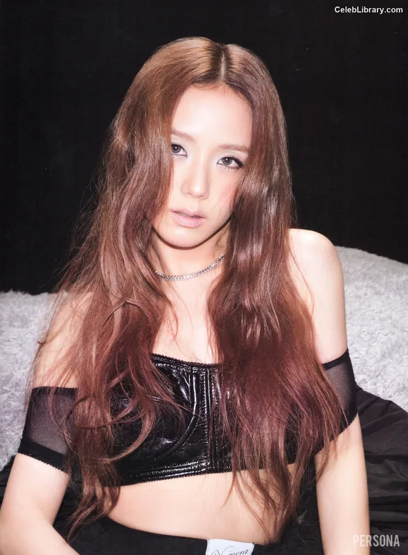 Jisoo - BLΛƆKPIИK ( BLACKPINK ) photo 11 of 2451