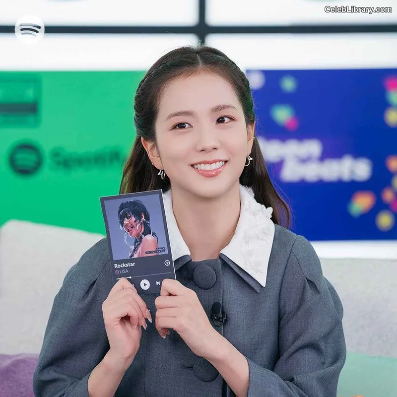 Jisoo - BLΛƆKPIИK ( BLACKPINK ) photo 6 of 2451