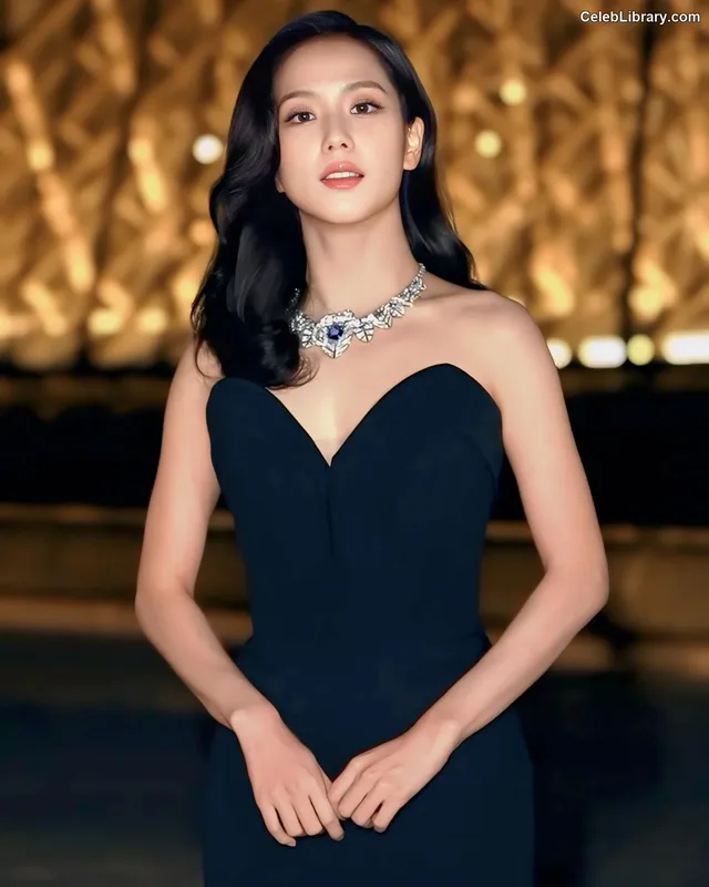 Jisoo - BLΛƆKPIИK ( BLACKPINK ) photo 14 of 2451