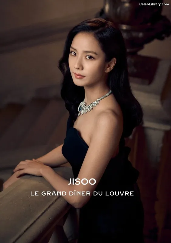 Jisoo - BLΛƆKPIИK ( BLACKPINK ) photo 18 of 2451