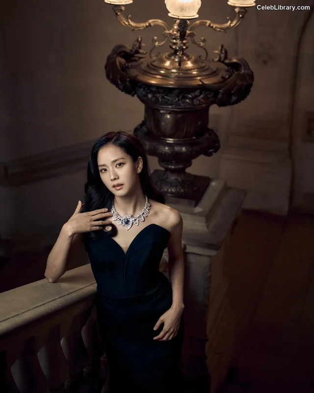 Jisoo  - BLΛƆKPIИK ( BLACKPINK ) photo 6 of 2451