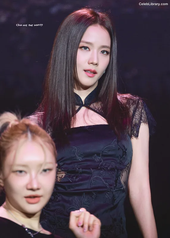 Jisoo  - BLΛƆKPIИK ( BLACKPINK ) photo 10 of 2451