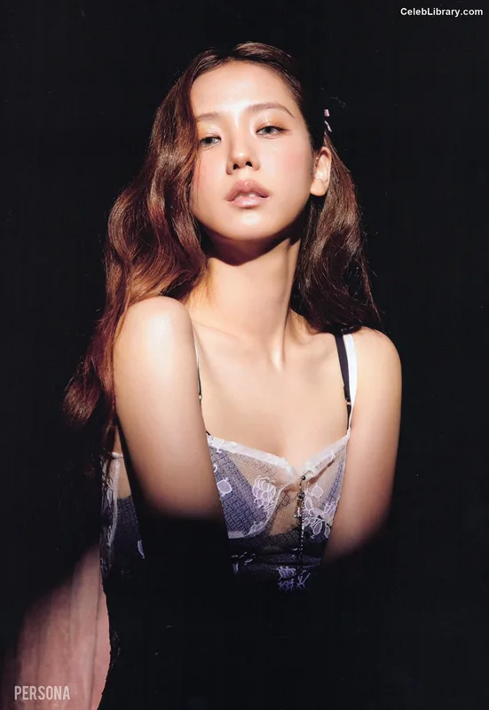 Jisoo  - BLΛƆKPIИK ( BLACKPINK ) photo 9 of 2451