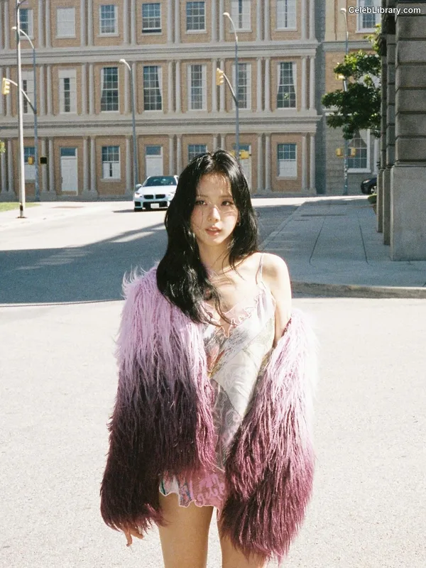 Jisoo  - BLΛƆKPIИK ( BLACKPINK ) photo 15 of 2451