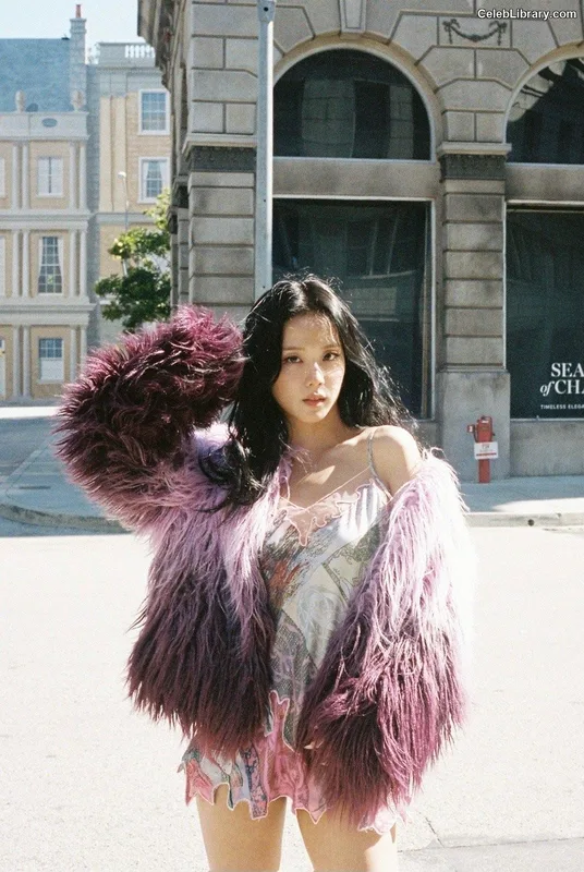 Jisoo  - BLΛƆKPIИK ( BLACKPINK ) photo 18 of 2451