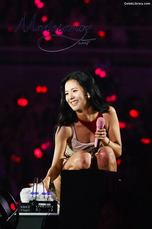 Jisoo  - BLΛƆKPIИK ( BLACKPINK ) photo 17 of 2451