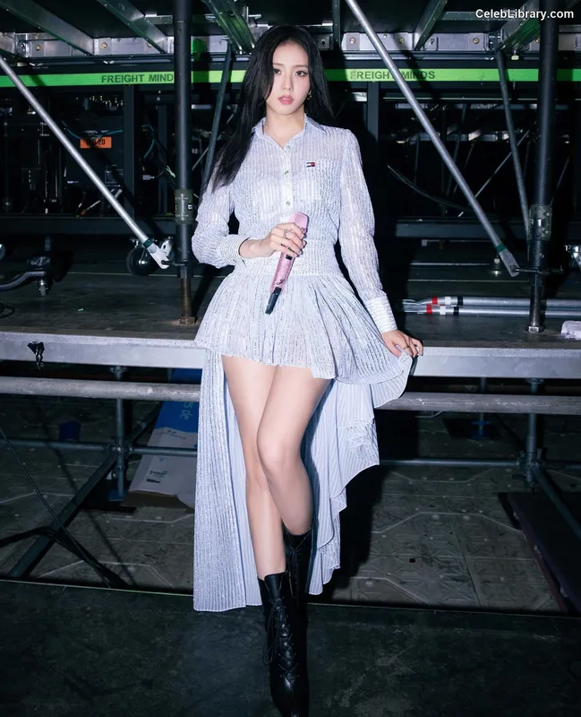 Jisoo  - BLΛƆKPIИK ( BLACKPINK ) photo 23 of 2451