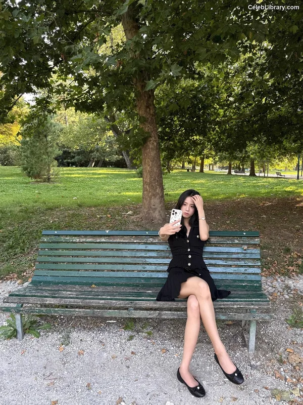 Jisoo - BLΛƆKPIИK ( BLACKPINK ) photo 20 of 2451
