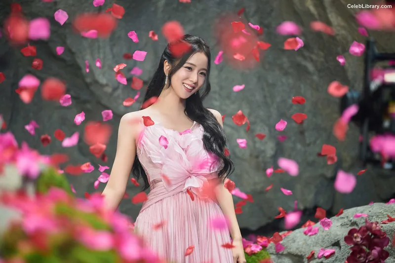 Jisoo - BLΛƆKPIИK ( BLACKPINK ) photo 20 of 2451