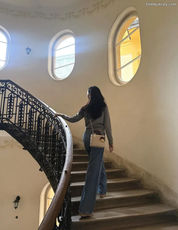 Jisoo  - BLΛƆKPIИK ( BLACKPINK ) photo 16 of 2451